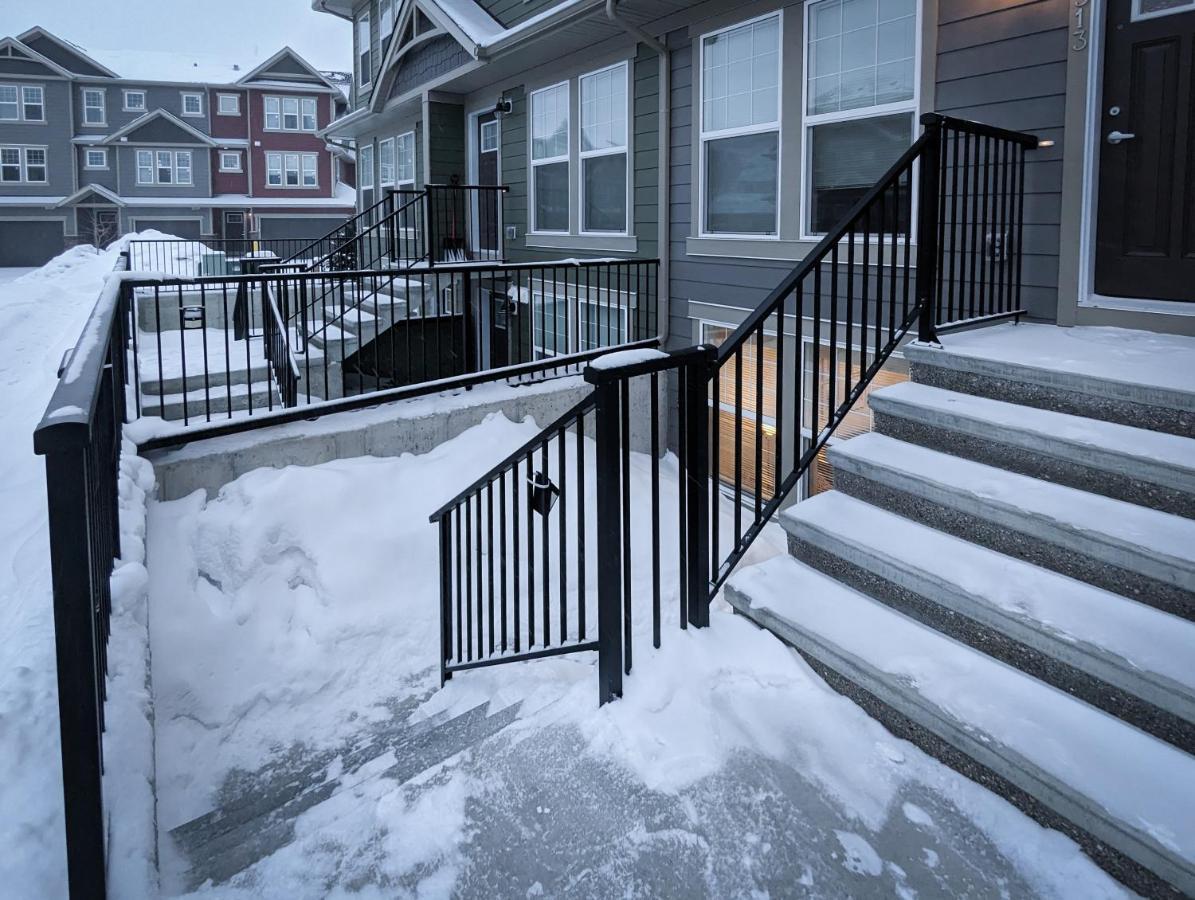 Globalstay New Apartments In Cranbrook Free Street Parking Calgary Ngoại thất bức ảnh