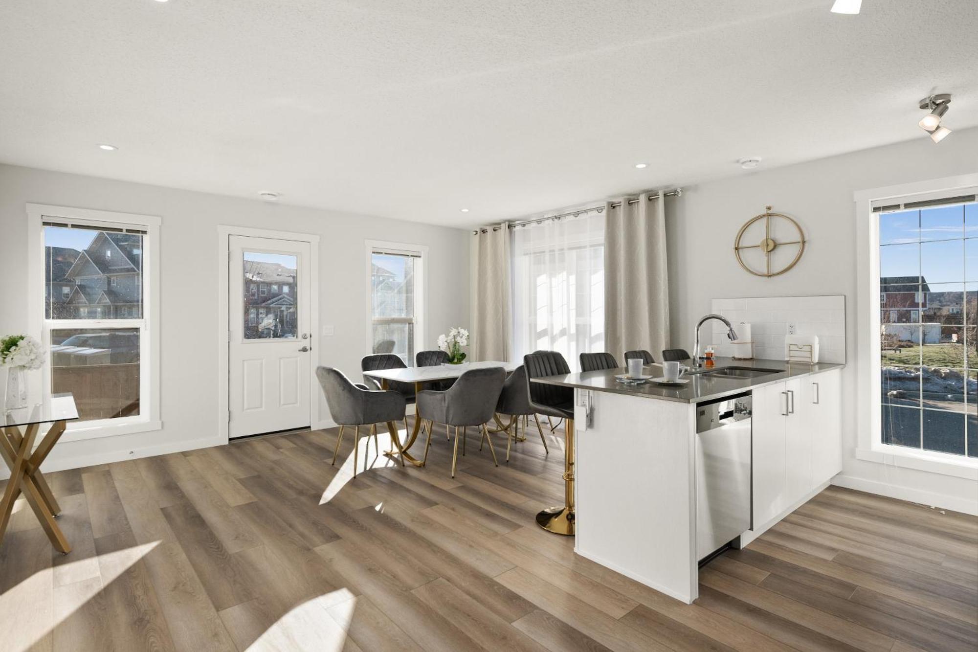 Globalstay New Apartments In Cranbrook Free Street Parking Calgary Ngoại thất bức ảnh