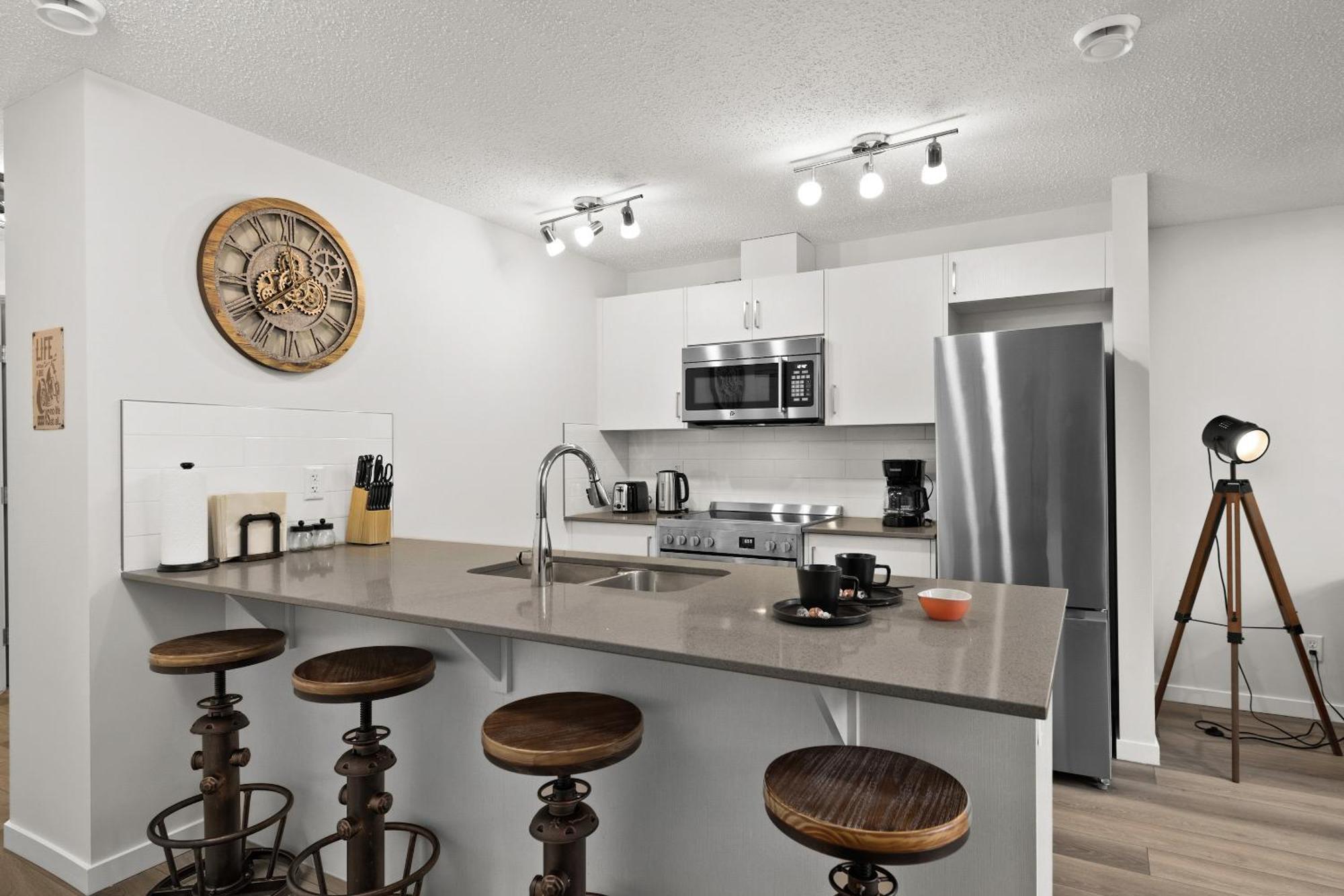 Globalstay New Apartments In Cranbrook Free Street Parking Calgary Ngoại thất bức ảnh